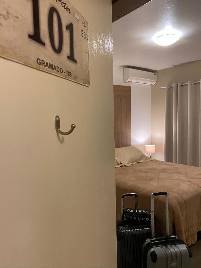 Apartament Hospedagem Saint Peter Gramado Zewnętrze zdjęcie